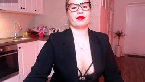  VelvettTime  online show from February 7, 9:16 am