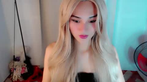 Snapshot of virgenpearl chatting on September 9, 7:57 pm Pearl online show from September 9, 7:57 pm