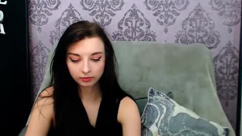 VirginLuna online show from April 30, 6:02 pm