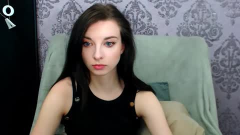 VirginLuna online show from May 4, 7:17 pm