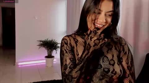 Lu online show from December 21, 11:25 am