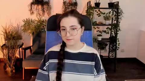 your love online show from December 3, 8:06 am