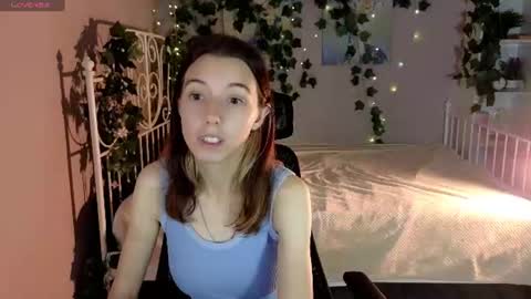 Viv online show from August 4, 6:14 pm