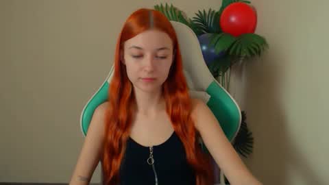 Vivien online show from February 27, 7:35 pm