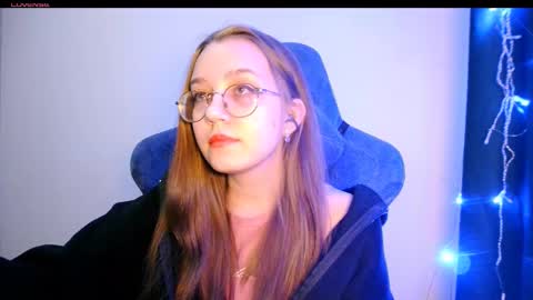 vivivivikkie online show from February 17, 11:37 pm