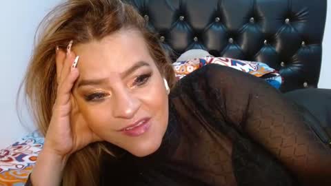 Snapshot of vkleiin chatting on October 11, 11:40 pm Venus online show from October 11, 11:40 pm