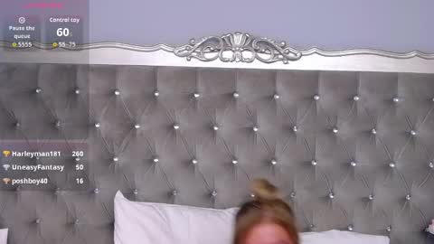 Florence online show from November 14, 9:09 am