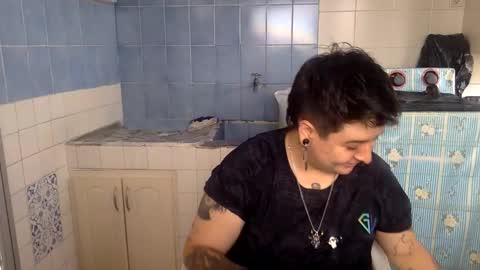 Danny and Ale online show from January 14, 5:51 pm