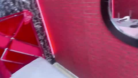 waleska   online show from March 3, 11:38 am