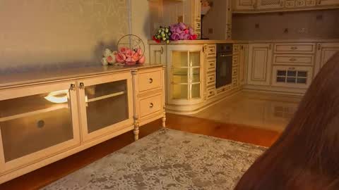 hello guys im Lilian online show from November 26, 3:18 am