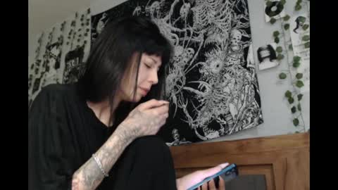 Mina online show from May 29, 9:57 pm