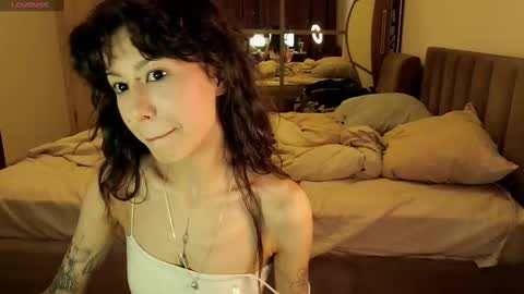 Mina online show from December 8, 3:13 pm