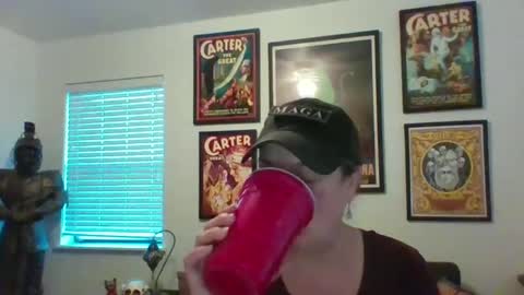Snapshot of wendycu chatting on January 16, 11:48 pm WendyCU online show from January 16, 11:48 pm