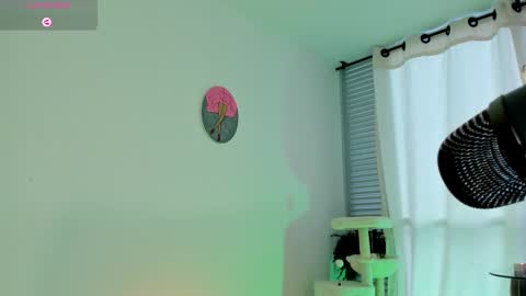 wendymoah online show from February 23, 10:27 pm