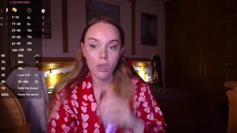 Lana online show from February 7, 7:29 pm