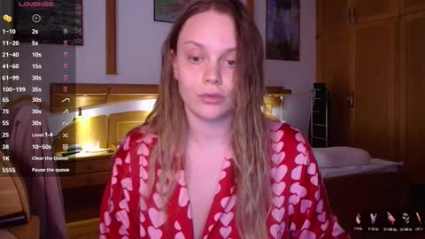 Lana online show from March 1, 3:34 pm