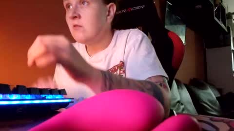 Wetgerman online show from March 12, 2:01 pm