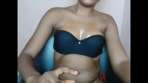 wetxxbabe online show from February 27, 12:27 pm