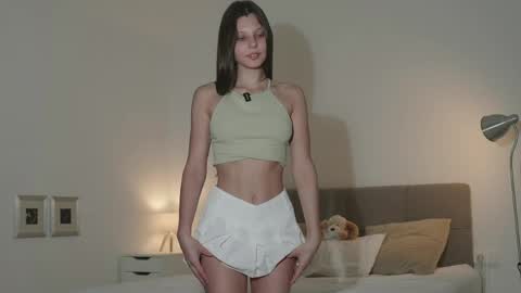 Naomi online show from June 2, 11:50 pm