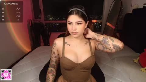 EMMA online show from January 26, 1:52 am