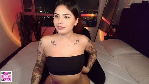 EMMA online show from February 2, 2:06 am