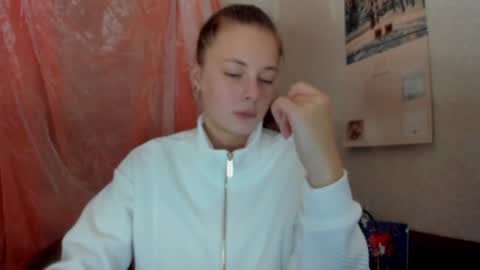 Veronica online show from December 23, 12:14 am