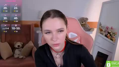 Snapshot of wildhoney_xo chatting on October 20, 5:54 am Kara online show from October 20, 5:54 am