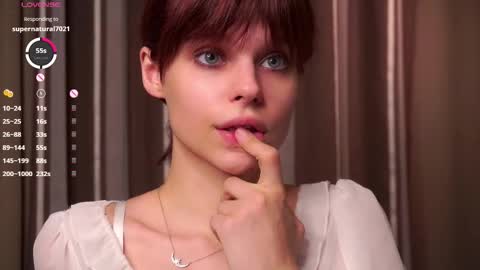 Eva online show from November 18, 1:12 pm