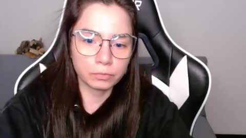 Alex online show from March 29, 3:05 am