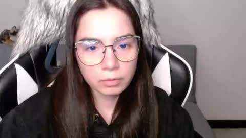 Alex online show from February 17, 3:17 am