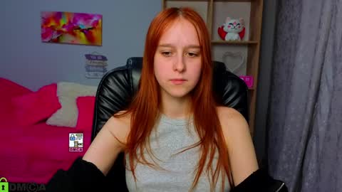 wow_emma_ online show from March 28, 1:32 pm