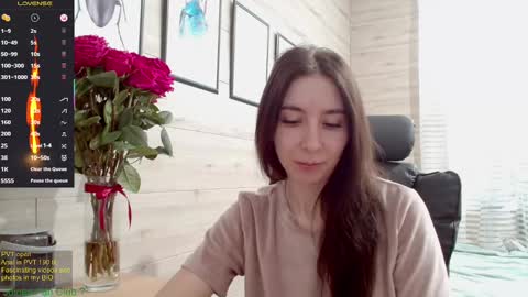 Snapshot of wow_porno_ chatting on March 12, 8:51 am Anna  online show from March 12, 8:51 am