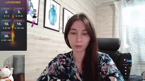 Snapshot of wow_porno_ chatting on October 4, 8:53 am Anna  online show from October 4, 8:53 am