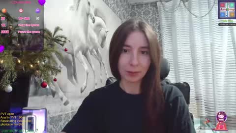 Snapshot of wow_porno_ chatting on December 17, 12:22 pm Anna  online show from December 17, 12:22 pm