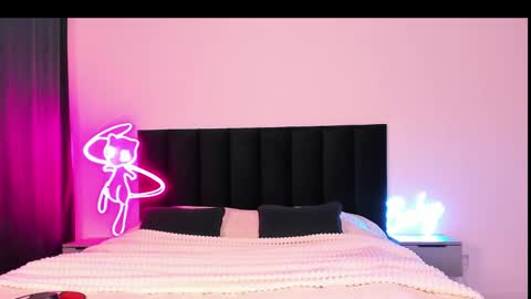 Emi online show from February 19, 5:05 am