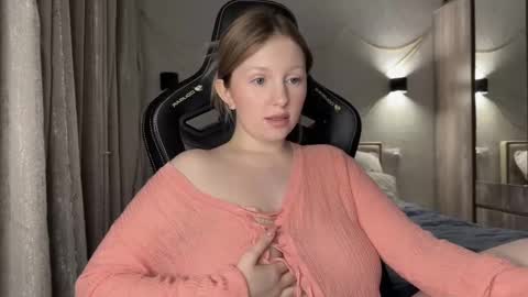 Snapshot of x__ivy_x chatting on January 8, 3:39 pm eva online show from January 8, 3:39 pm