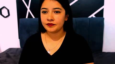 Adeline online show from November 13, 11:15 pm