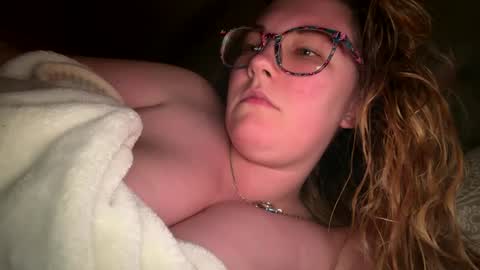 Mariah  online show from April 5, 4:11 am