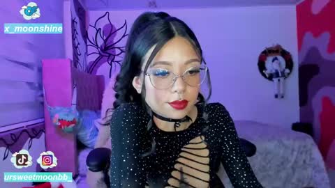     s  s      s   online show from December 18, 3:04 am