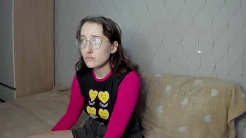 Snapshot of x_purr_agatha_x chatting on February 3, 2:47 am Agatha online show from February 3, 2:47 am