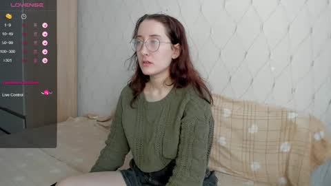 Snapshot of x_purr_agatha_x chatting on March 5, 2:46 am Agatha online show from March 5, 2:46 am