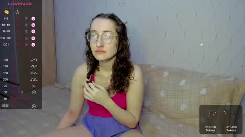 Snapshot of x_purr_agatha_x chatting on January 5, 3:11 am Agatha online show from January 5, 3:11 am