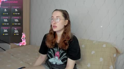 Snapshot of x_purr_agatha_x chatting on October 5, 2:16 am Agatha online show from October 5, 2:16 am