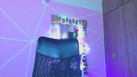 XALLYSONX online show from April 15, 12:39 pm