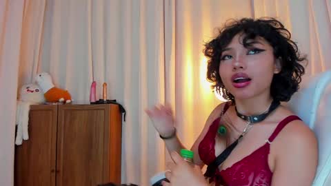 xami online show from January 9, 1:56 pm