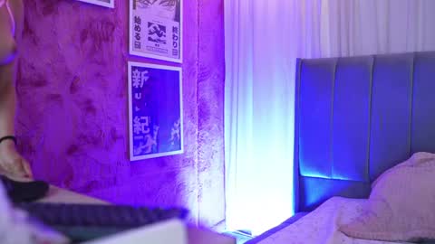 xami online show from January 18, 1:18 pm