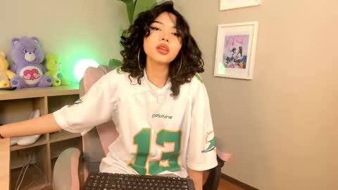 xami online show from September 10, 2:06 pm