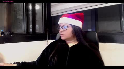 xander_taylor_ online show from December 16, 4:51 am