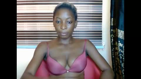 xcreamypussy online show from December 29, 3:13 pm