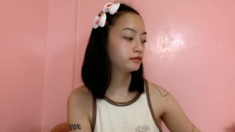 Snapshot of xcxccy19 chatting on December 30, 5:48 am Sachi Cy online show from December 30, 5:48 am